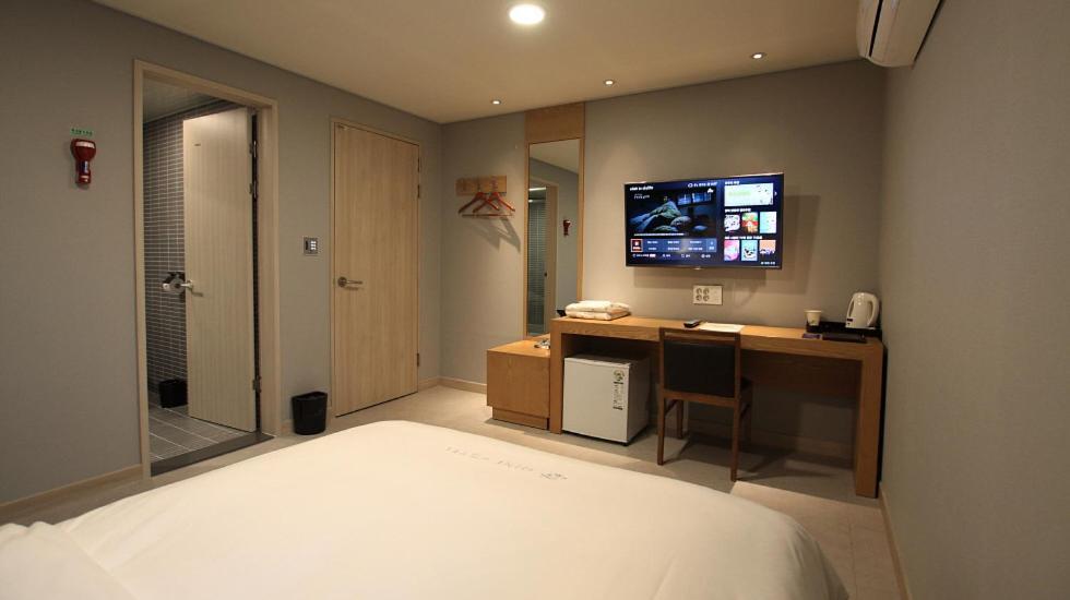 Mini Hotel 141 Gyeongju Dış mekan fotoğraf